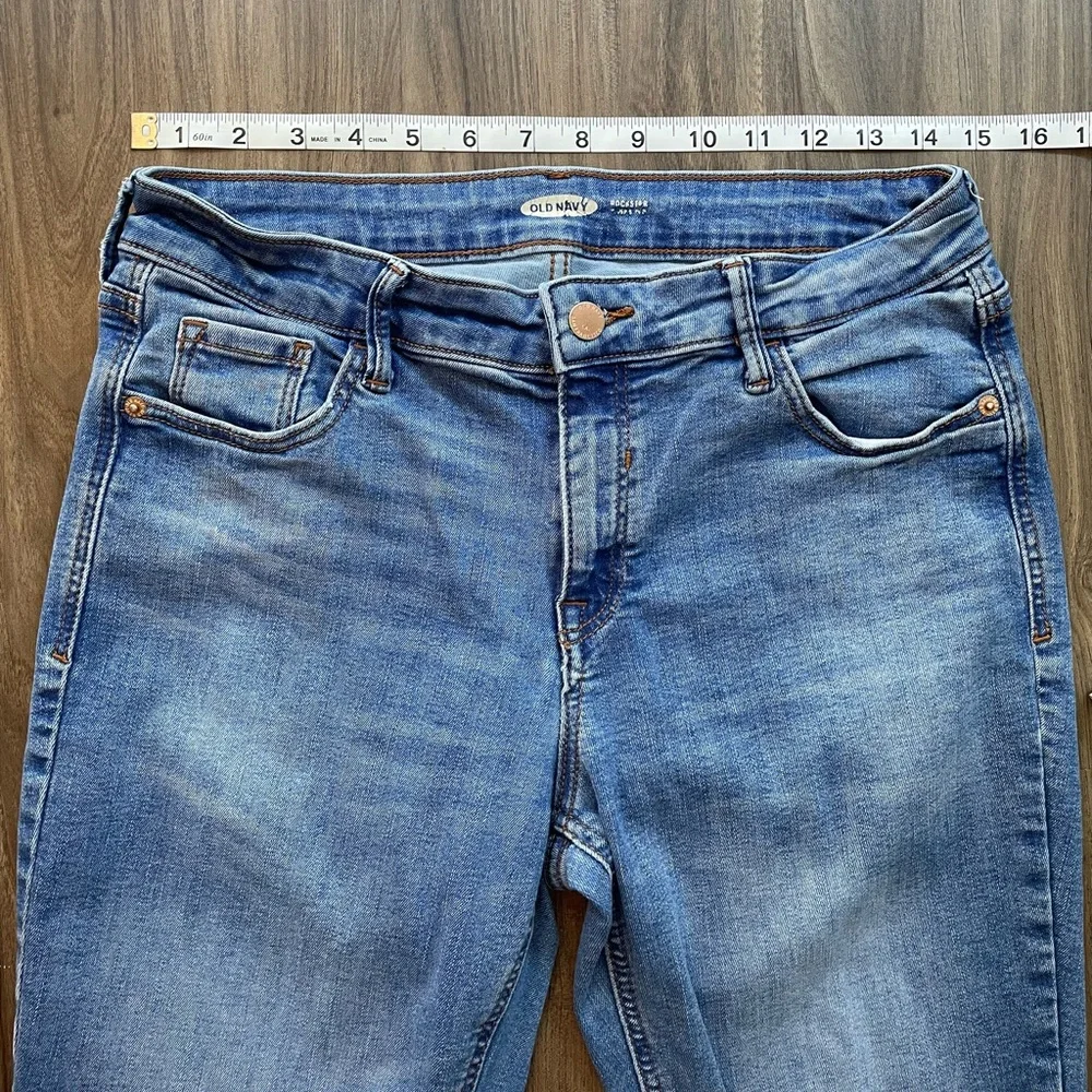 Old Navy Rockstar Raw Hem Jeans Size 8